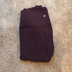 Lululemon cropped maroon/ purple  leggings